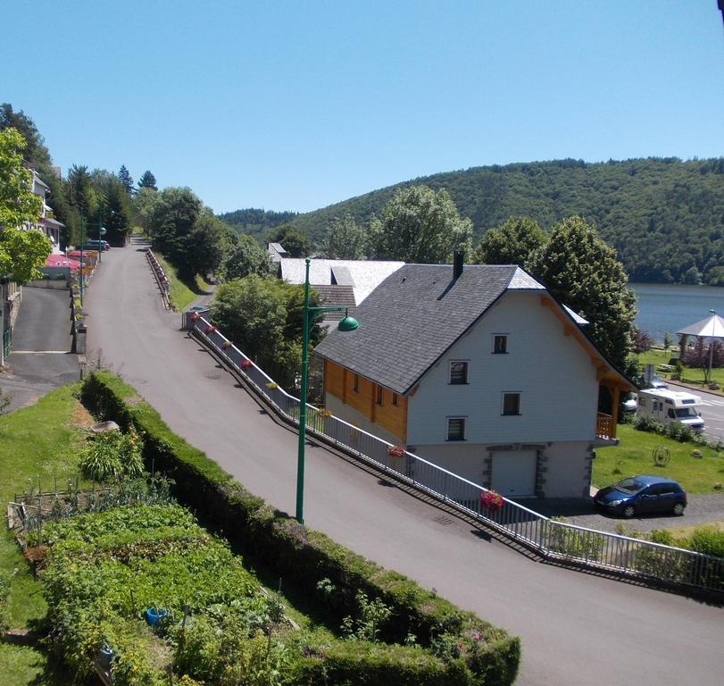 La Vue Sur Le Paradis Chambon-sur-Lac Zimmer foto